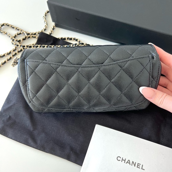 NWT Chanel Sunglasses Crossbody bag - Picture 3 of 6